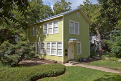 pet friendly by owner vacation rental in austin with yard